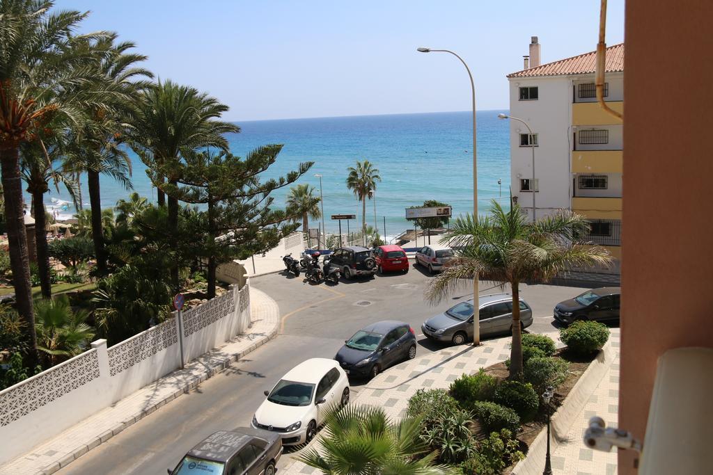 Andaluz Apartments Toboso Nerja Cameră foto